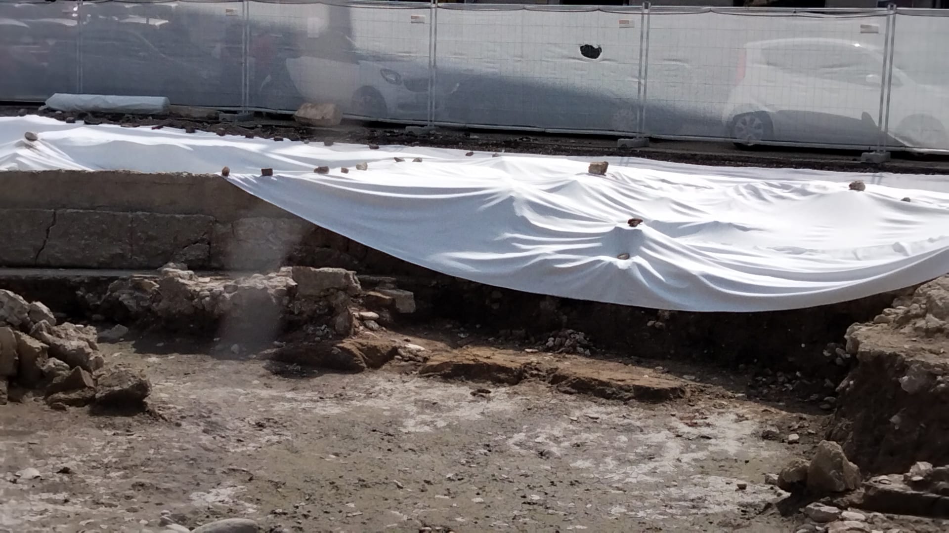 Piazza Cardinal Pacca, fascino e mistero