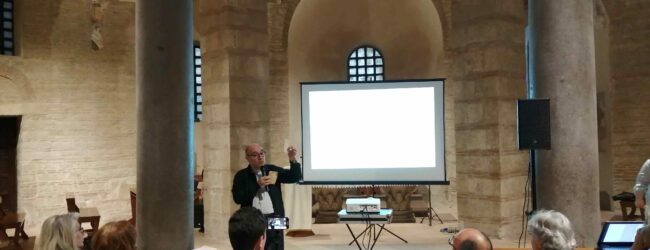 Accademia Santa Sofia, incontro con il vescovo Accrocca