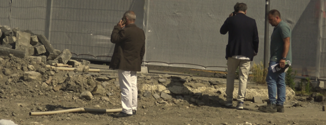 Piazza Pacca, emerge un mosaico: gli scavi proseguono