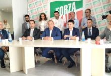 Forza Italia, polo d’attrazione dei sindaci