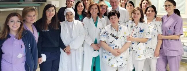 Dopo sette mesi di ricovero la piccola Sofia viene dimessa dal Reparto di Neonatologia dell’ospedale Fatebenefratelli di Benevento