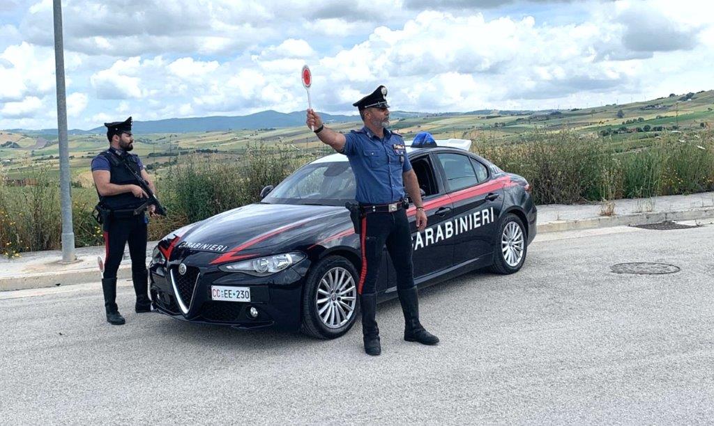 Val Fortore: guidava sotto l’effetto di alcool e droga, uomo denunciato dai carabinieri, sanzioni nel weekend