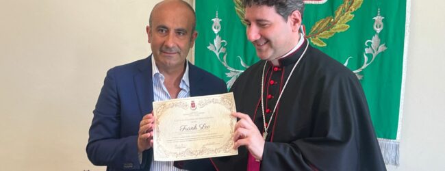 San Martino Valle Caudina abbraccia Mons Frank Leo. L’arcivescovo di Toronto: “Fiero delle mie origini. Porto San Martino sempre nel cuore”