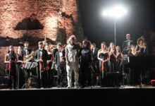 L’OFB, Stefano Bollani e il M° Suppa incantano il Teatro Romano