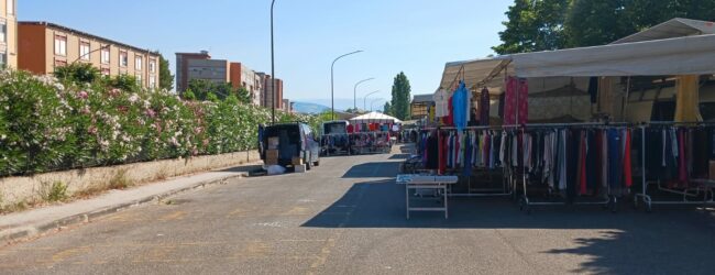 Da Piazza Pacca a via Delcogliano, il mercato cambia location