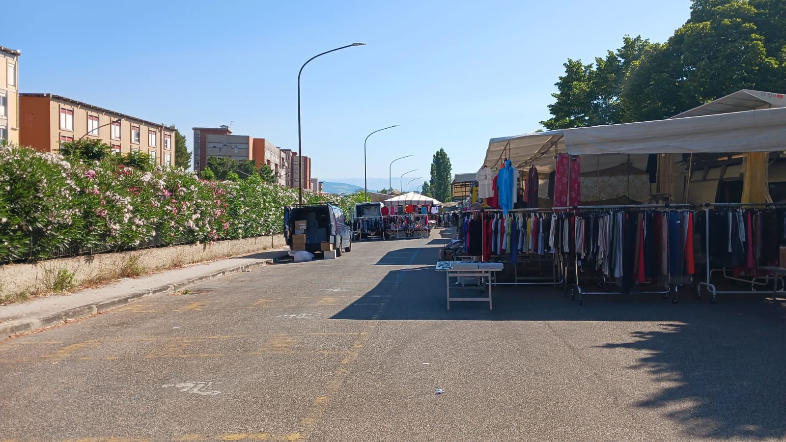 Da Piazza Pacca a via Delcogliano, il mercato cambia location