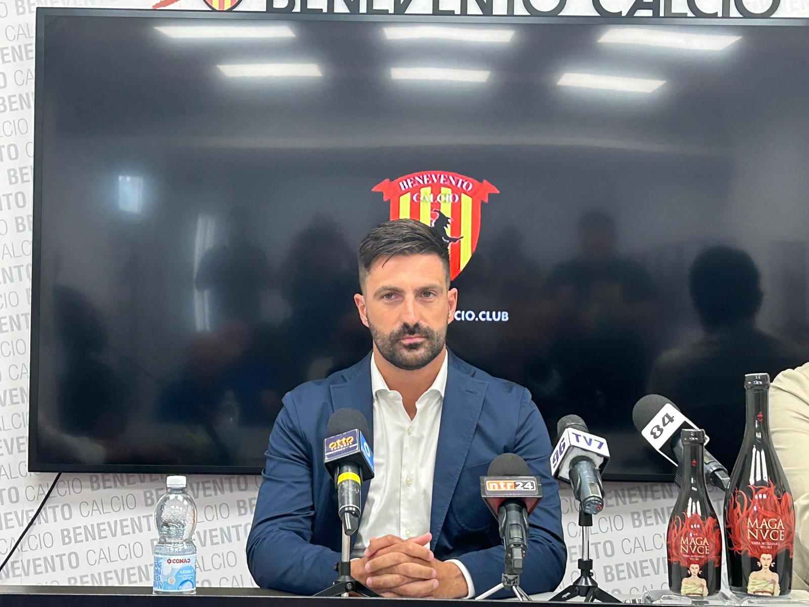 Benevento, Andreoletti si presenta: “Voglio una squadra di cui società e piazza siano orgogliosi”
