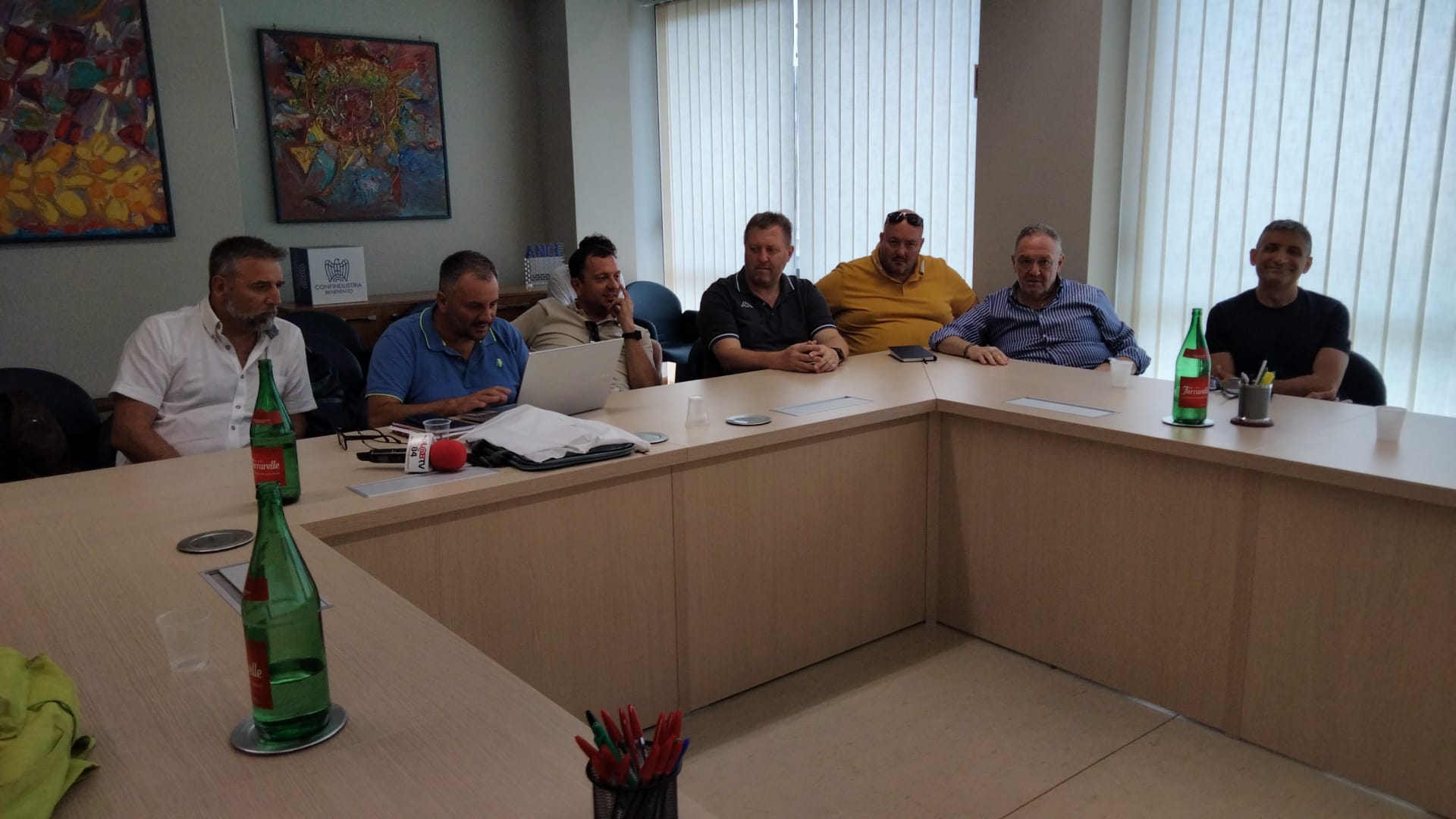 Hanon-Sindacati, la fumata è sempre grigia