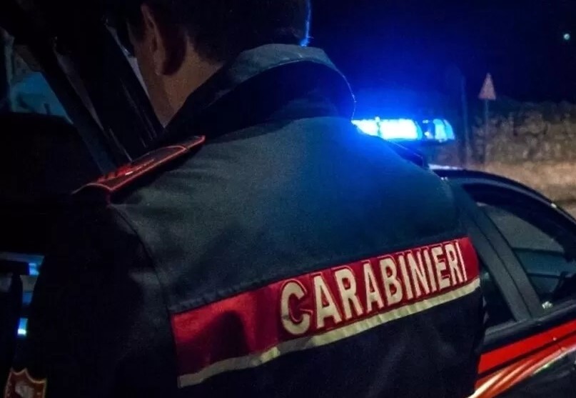 Altavilla Irpina, 41enne arrestato dai Carabinieri per resistenza e lesioni a pubblico ufficiale
