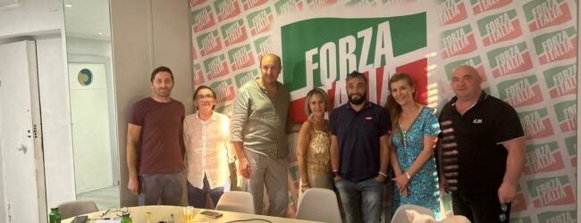 Un passo alla volta Forza Italia cresce, si rafforza, si struttura e si organizza
