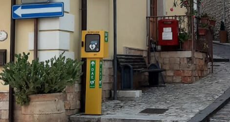 Pietrelcina, dal 14 Agosto posizionati ulteriori defibrillatori semiautomatici DAE lungo il percorso turistico 