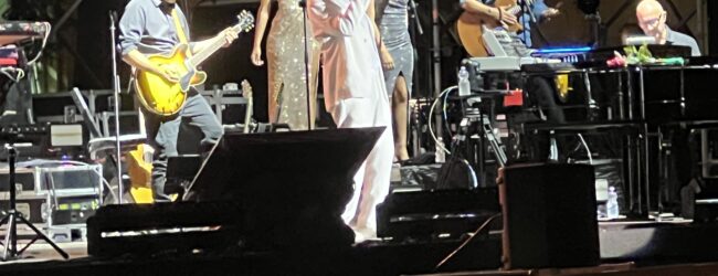 Morandi conquista tutti, successo a Piazza Risorgimento