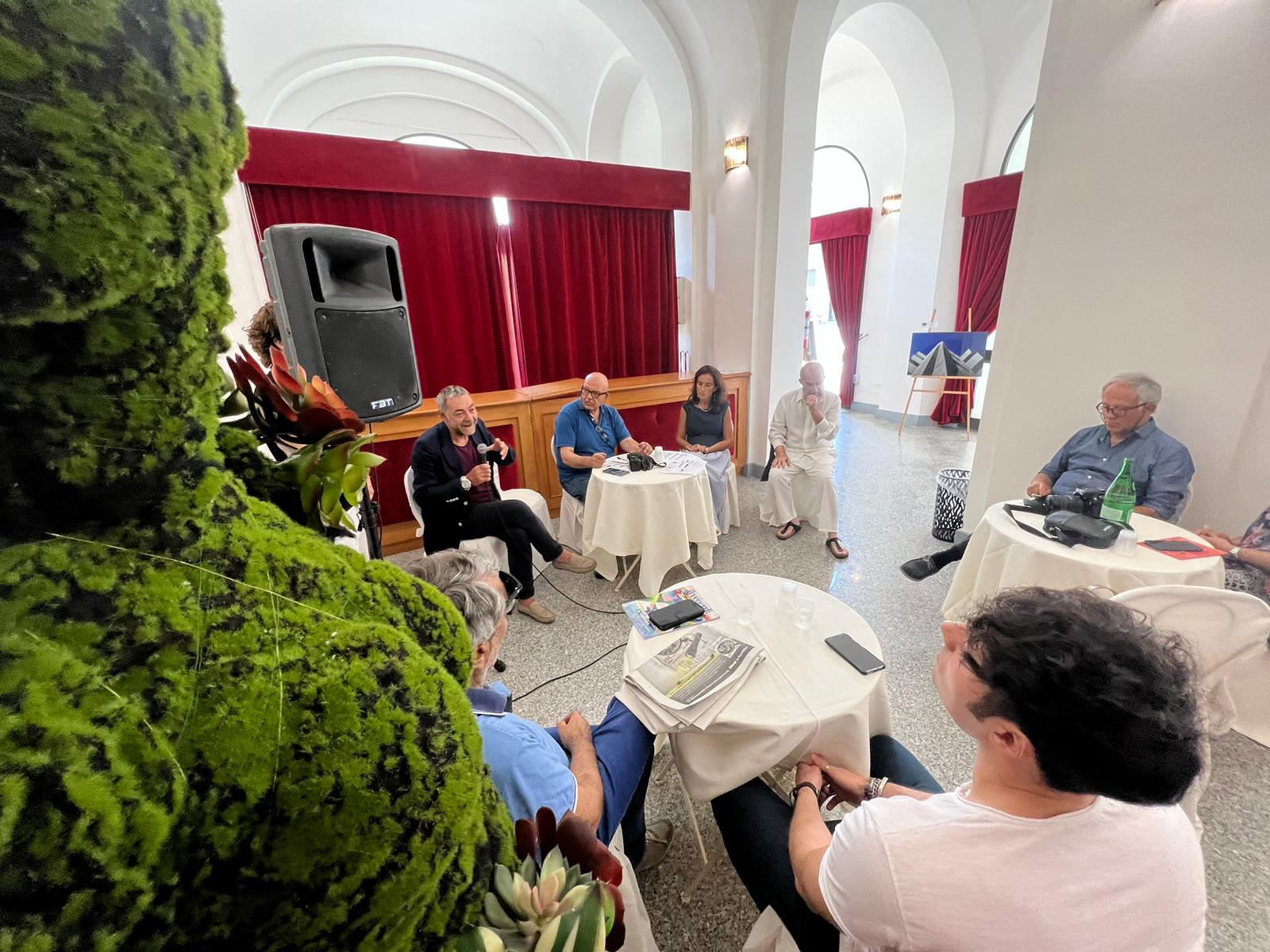 Benevento Città Spettacolo, il primo caffè con i giornalisti guardando alla prima serata