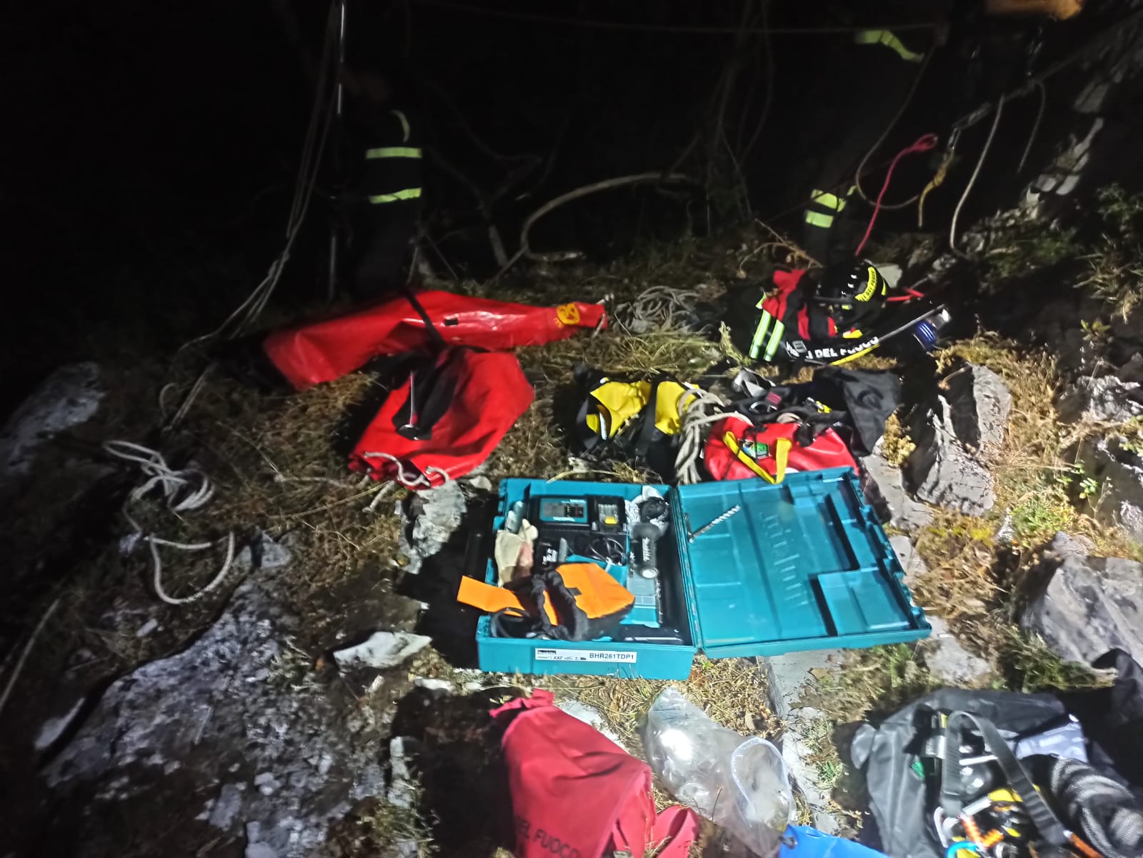 Camposauro, giovane scout cade in dirupo. Salvato dai Vigili del Fuoco