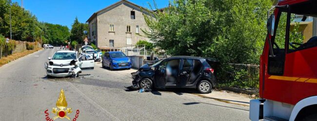 Avellino| Incidente tra due auto a San Tommaso: tre i feriti portati al Moscati, grave una 81enne