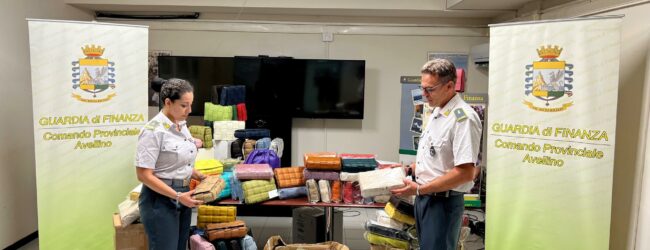 Avellino| La Finanza sequestra numerose borse in pelle contraffatte riproducenti un noto brand