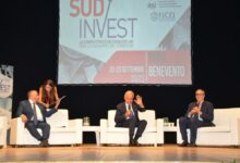 Sud Invest, il ministro Piantedosi al Teatro Comunale: “Comuni e Governo insieme per la gestione dei flussi migratori”