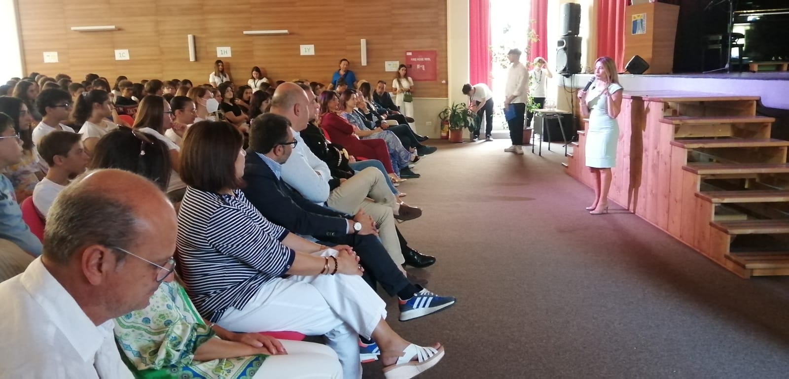 Montesarchio, l’assessore Fortini agli studenti: “Coltivate la vostra curiosità”. Attacco al Governo su dimensionamento ed edilizia scolastica