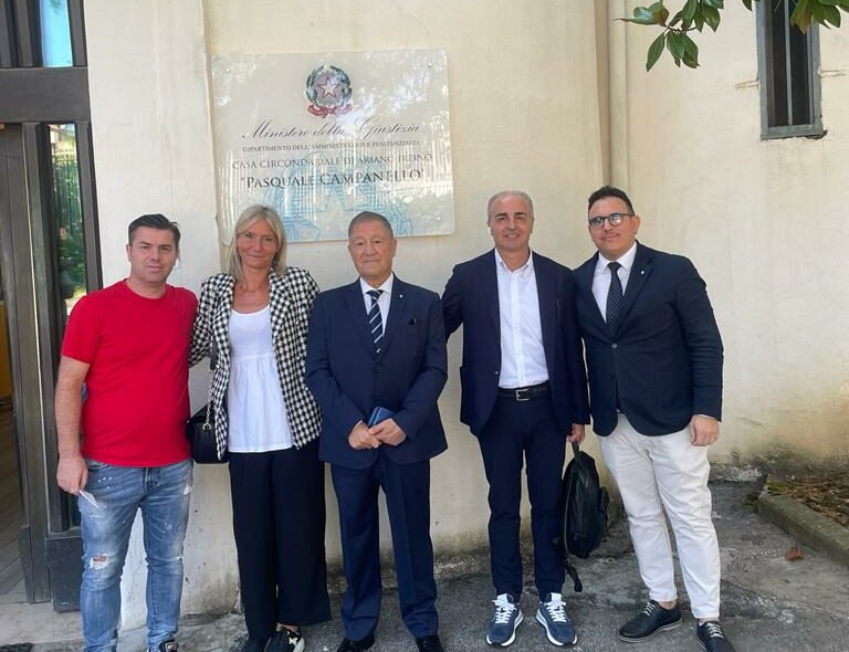 Carceri, Sappe visita i penitenziari di Avellino ed Ariano Irpino: “servono nuovi agenti ed ispettori”