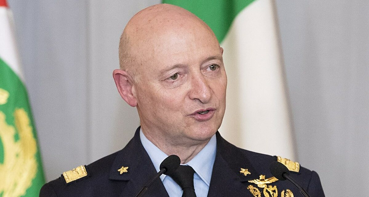 Centenario costituzione Aeronautica Militare,a Rotondi la cittadinanza onoraria al Generale di Squadra Aerea Luca Goretti