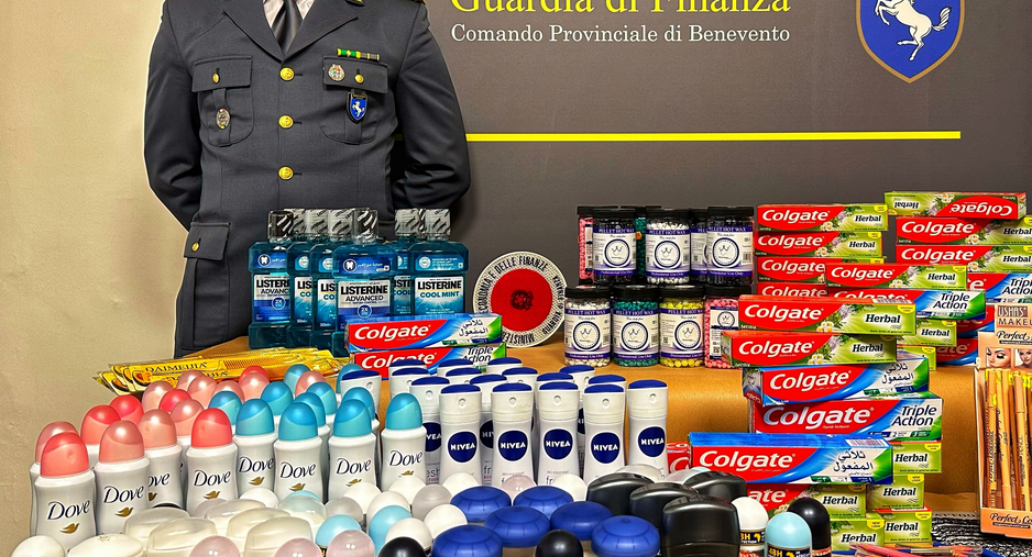 GDF Benevento: sequestrati 57.622 prodotti non conformi agli standard di sicurezza in un negozio cinese