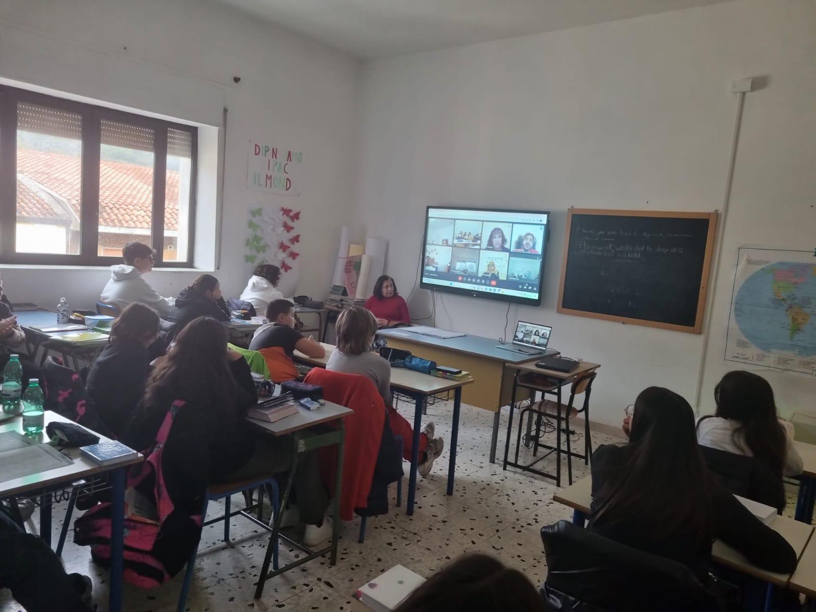 @Scuolasenzabulli2023 fa tappa ad Airola, coinvolti oltre 100 studenti delle scuole medie