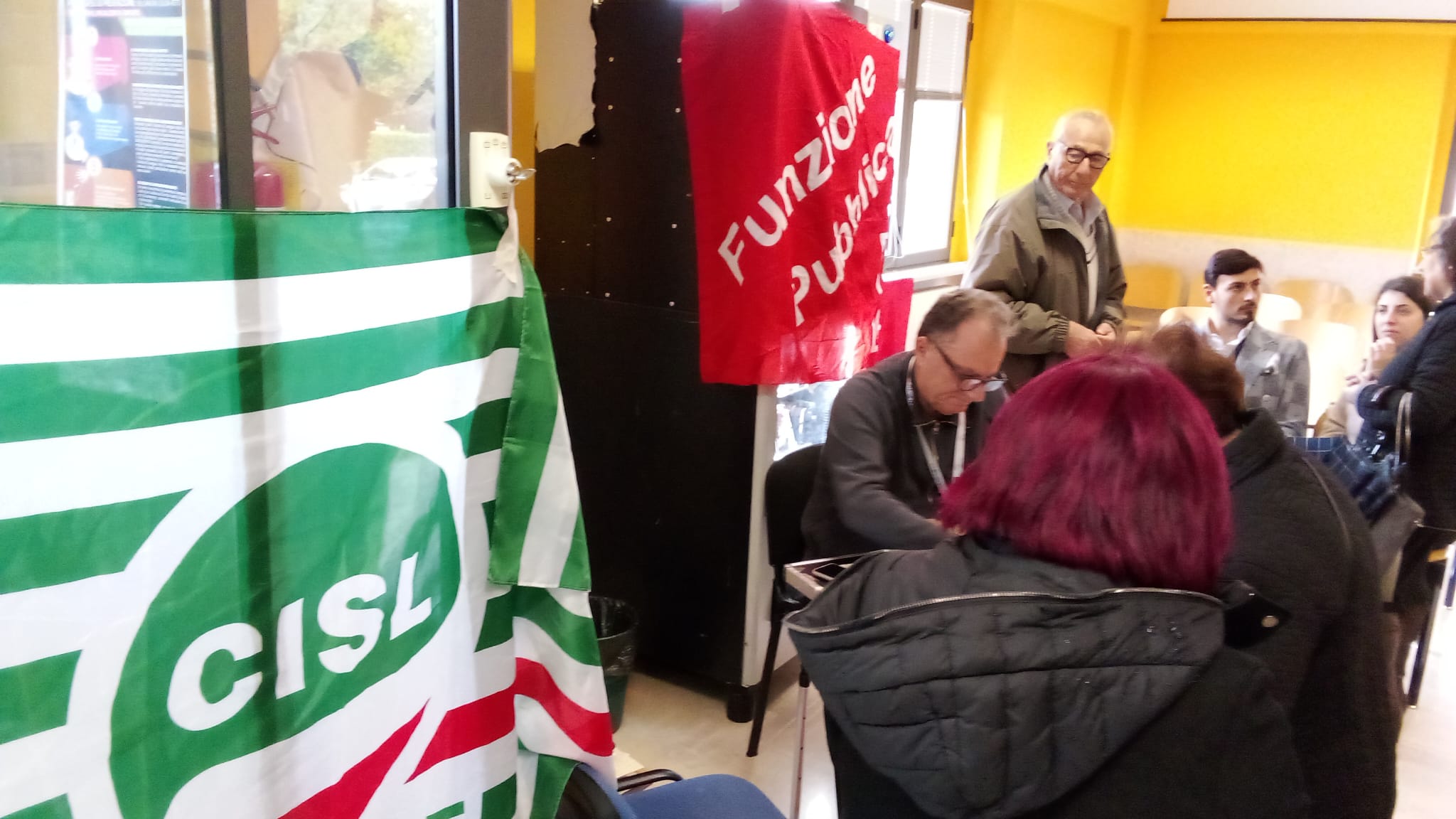 No alla chiusura dell’Uccp di San Giorgio del Sannio, in tanti per la raccolta firme