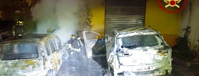 Solofra| Tre auto in fiamme nella notte, appartengono alla stessa famiglia