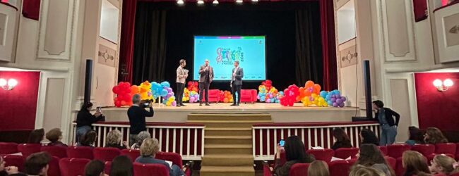 Benevento e il Premio Strega, un rapporto che cresce: al Teatro Comunale l’annuncio dei finalisti del Premio Ragazze e Ragazzi