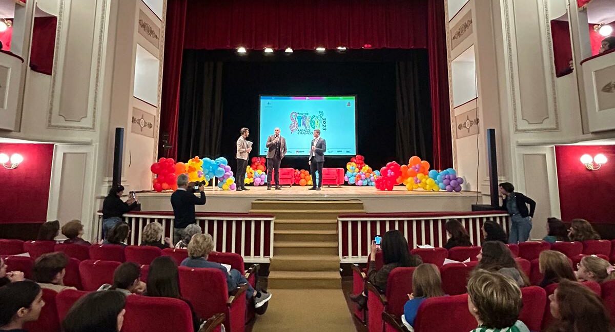 Benevento e il Premio Strega, un rapporto che cresce: al Teatro Comunale l’annuncio dei finalisti del Premio Ragazze e Ragazzi
