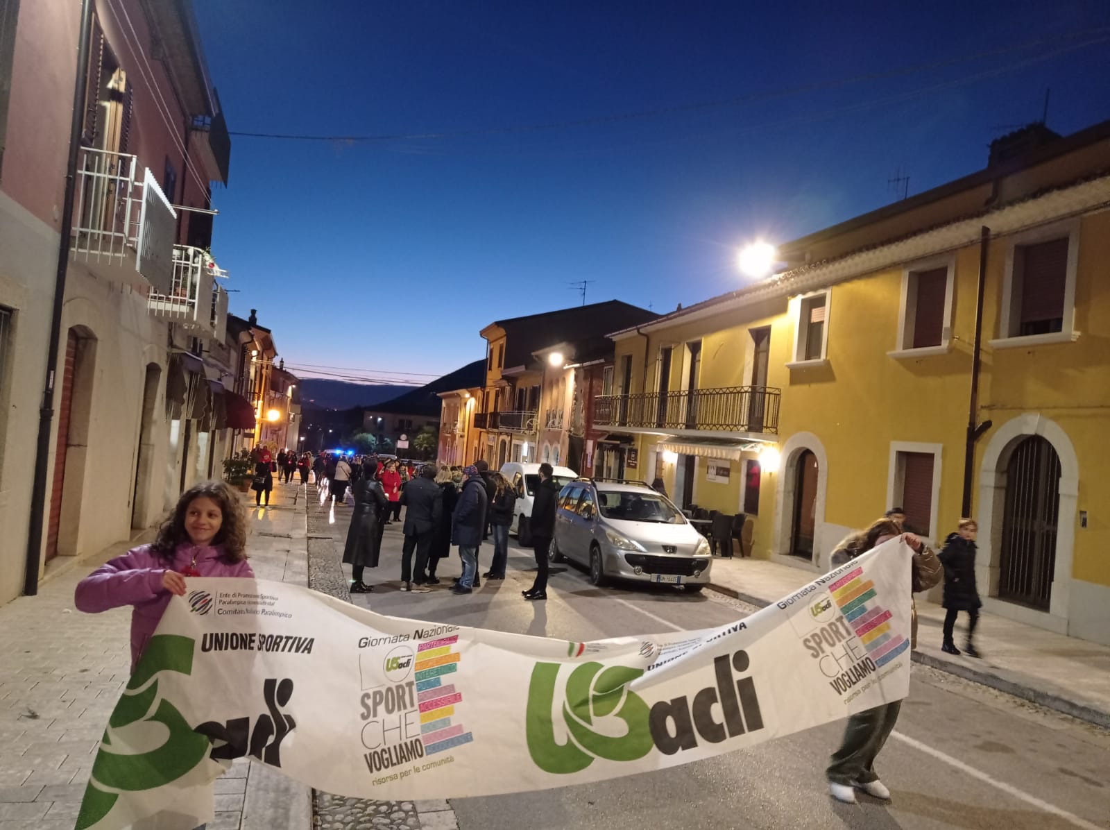 A Cerreto Sannita una fiaccolata contro la violenza sulle donne