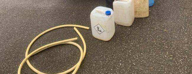 Amorosi, giovane casertano sorpreso con taniche di gasolio in macchina: denunciato per ricettazione