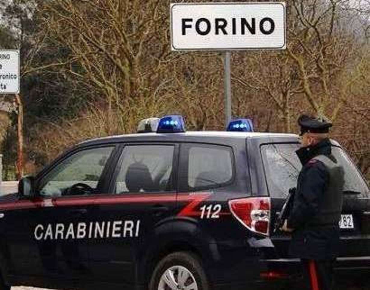 Pranzo spettacolo organizzato senza autorizzazioni, due persone denunciate a Forino