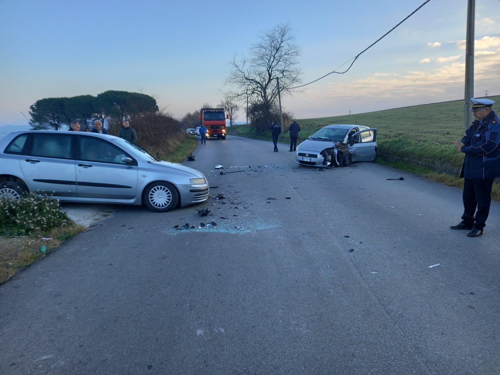Scontro tra due auto in contrada Cancelleria, un ferito grave