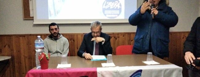 Facciamo un pacco, la camorra c’è e va isolata