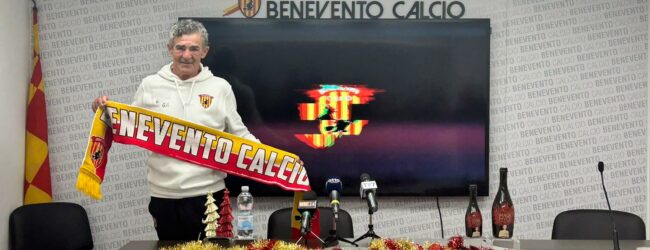 Benevento, Auteri: “Mi sono emozionato alla chiamata di Vigorito. Questa squadra ha qualità, ritroveremo il senso di appartenenza”