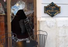 Furto con scasso in un bar del centro storico di Benevento, rubato contante