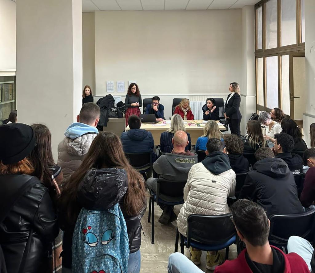 Al Tribunale di Benevento la mostra dei lavori ‘Lo sguardo di chi ha visto’