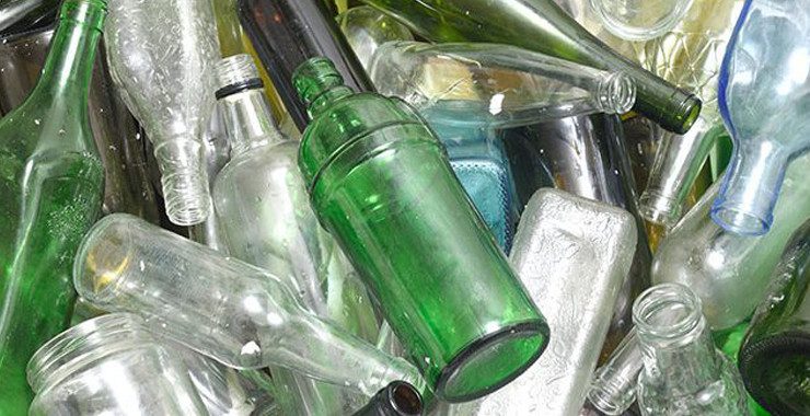 Avellino, la raccolta del vetro di lunedì 1 aprile slitta al giorno successivo