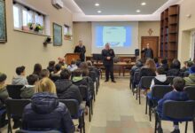 Gli alunni dell’Istituto Comprensivo Statale “Elodia Botto Picella” di Contrada in visita al Comando Provinciale Carabinieri