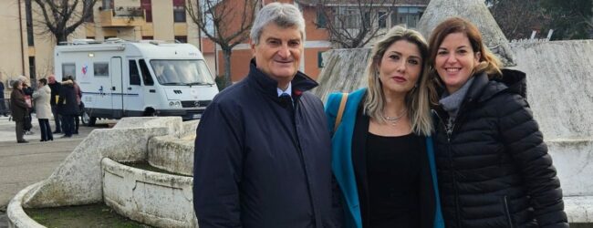 Il camper dell’Oasi della Salute “Afmal”, ad Apice successo per le visite ortopediche gratuite