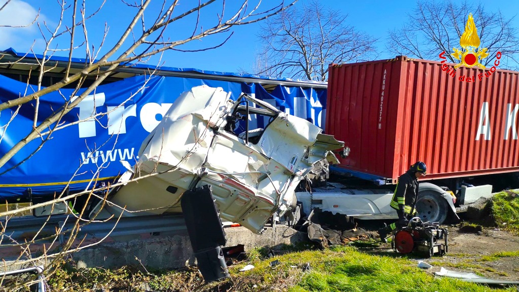 Incidenti stradali in Campania: aumentano le vittime. Avellino stabile, Benevento in calo ma il dato regionale preoccupa