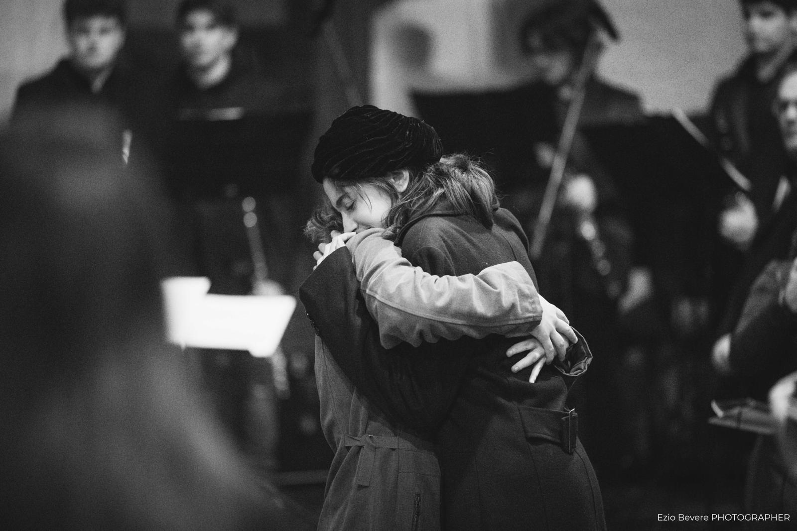 Benevento, successo per la performance ‘Memoria – Ponti di Pace’