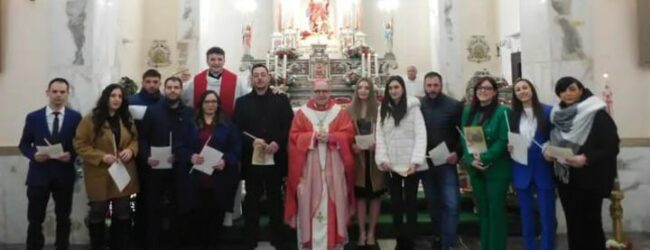 L’Arcivescovo di Benevento nella Chiesa di San Giovanni di Ceppaloni ha officiato la Santa Messa impartendo il Sacramento della Cresima