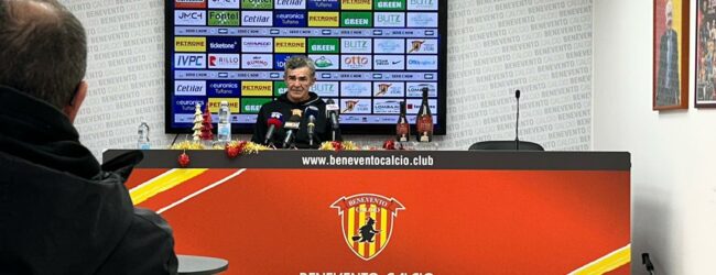 Benevento, Auteri: “Mi aspetto di vedere lavoro di squadra. Al pubblico non possiamo chiedere nulla, siamo noi a dover dimostrare…”