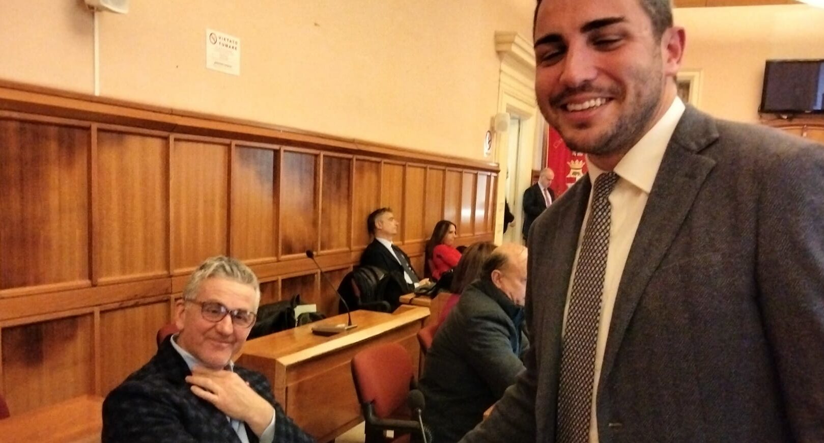 Benevento: il consigliere Farese va nel gruppo misto, Picariello in Noi Campani