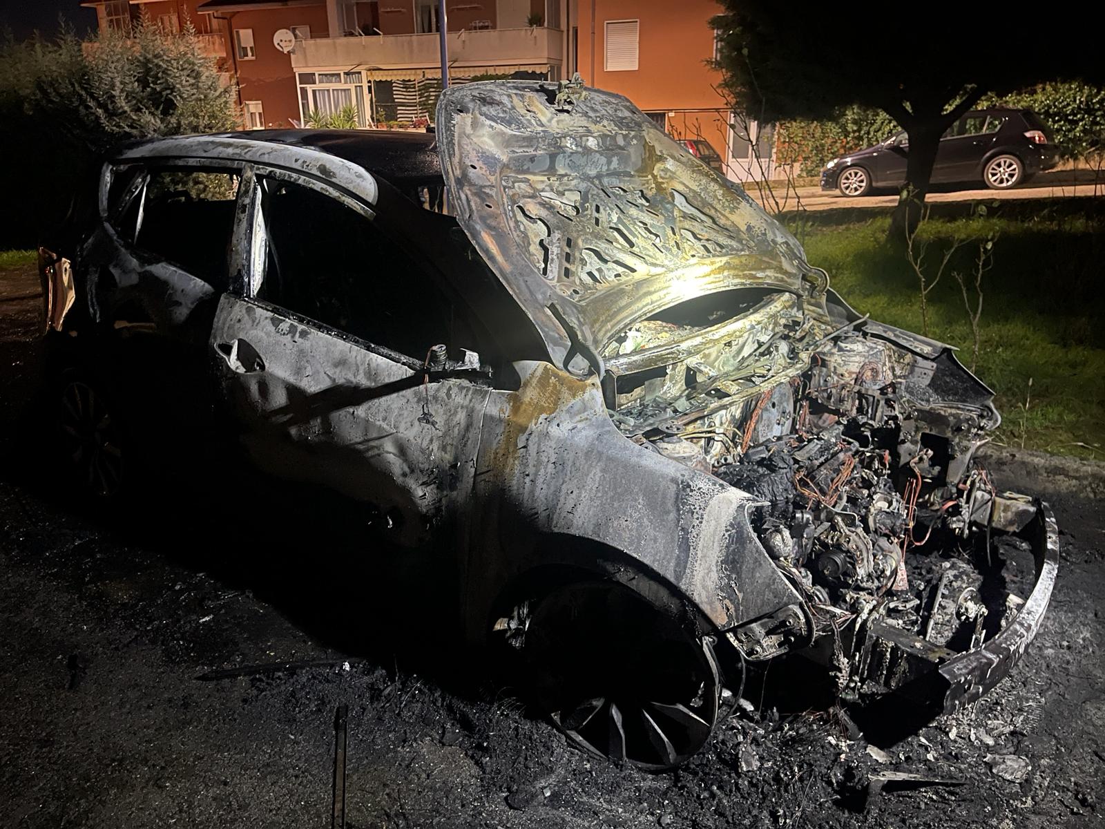 San Giorgio del Sannio, individuato l’autore dell’incendio del Suv