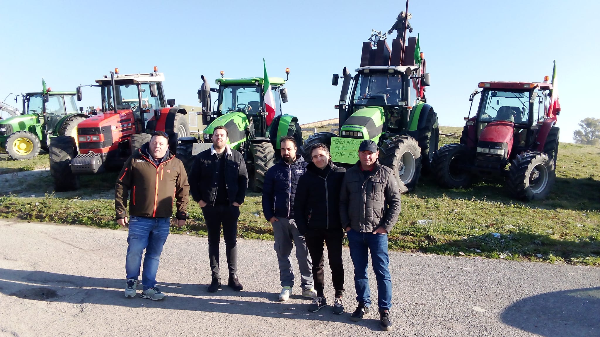 Una notte nel trattore, continua la protesta degli agricoltori sanniti