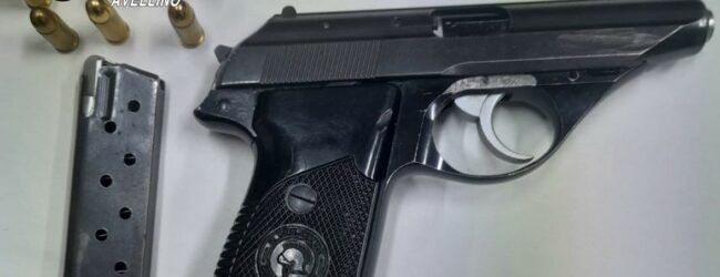 Mercogliano| Armato di pistola tenta di imboccare contromano l’autostrada: arrestato dai carabinieri