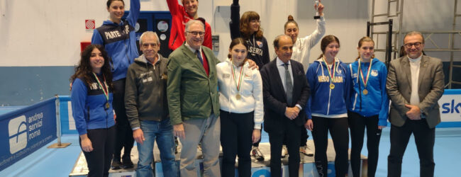 Francesca Boscarelli in pedana: prima nella seconda prova regionale di spada